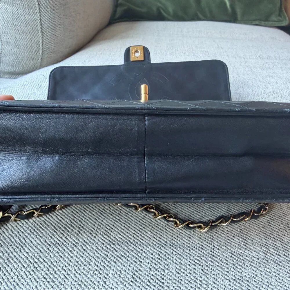 Vintage Chanel Medium Classic Flap Bag Black Lambskin GHW 25cm